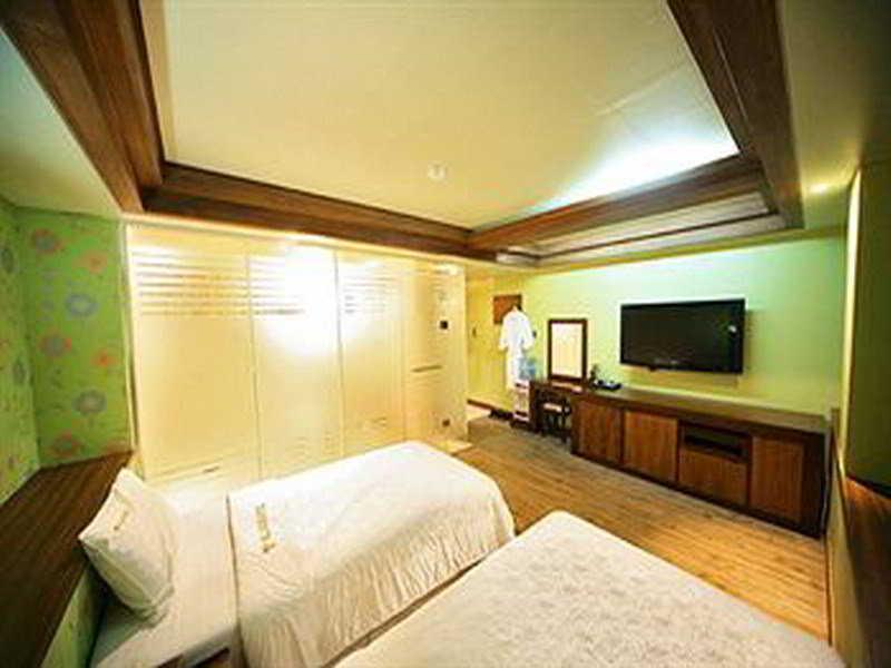 Hill House Myeongdong Seul