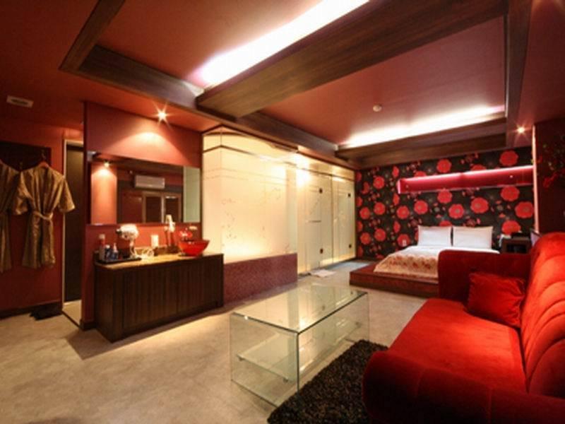 Hill House Myeongdong 3*