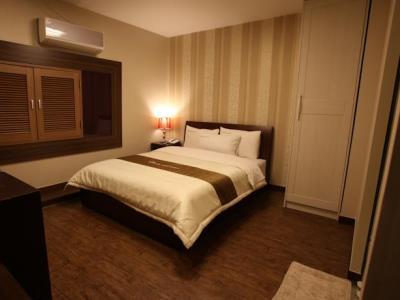 Hill House Myeongdong