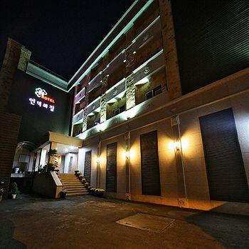 Hill House Myeongdong Seoul